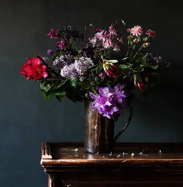 composition of flowers
